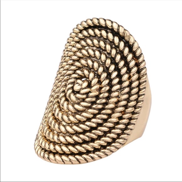 🍃🌿Golden Braided Statement Ring🌿🍃 - Picture 4 of 4